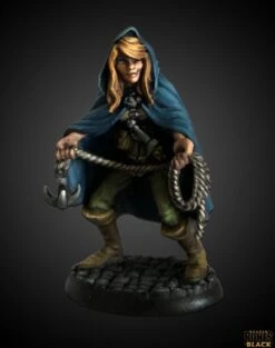 Reaper Bones Black: Daschelle, Female Rogue (44009) - Unpainted